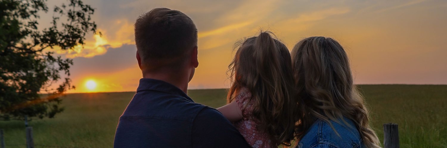 delaynelawrence's profile banner image