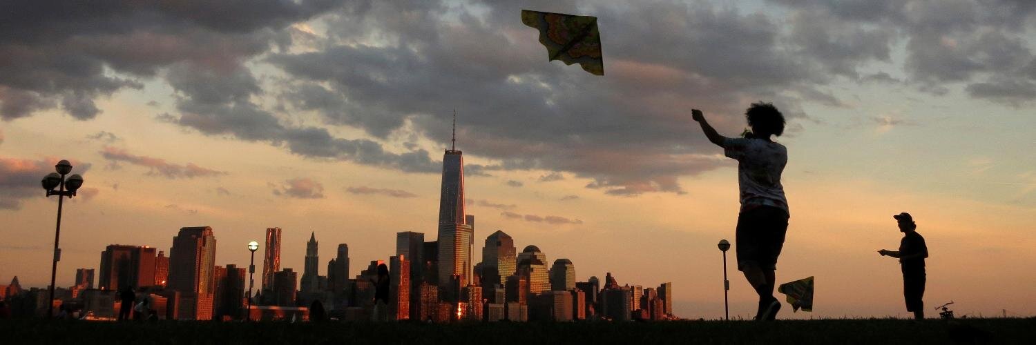 Michael Bloch banner