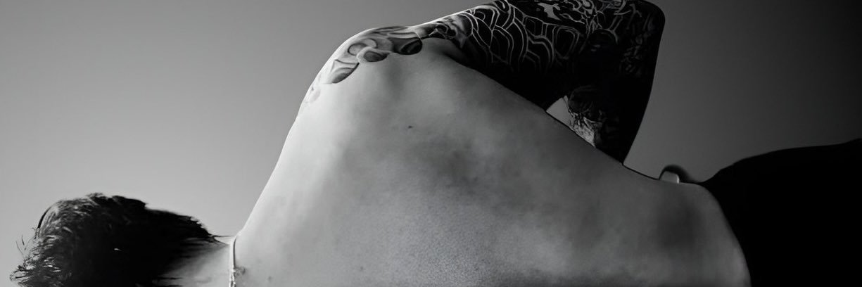 iambarby's profile banner image