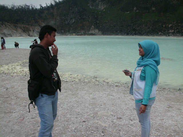 lestari_isti's profile banner image