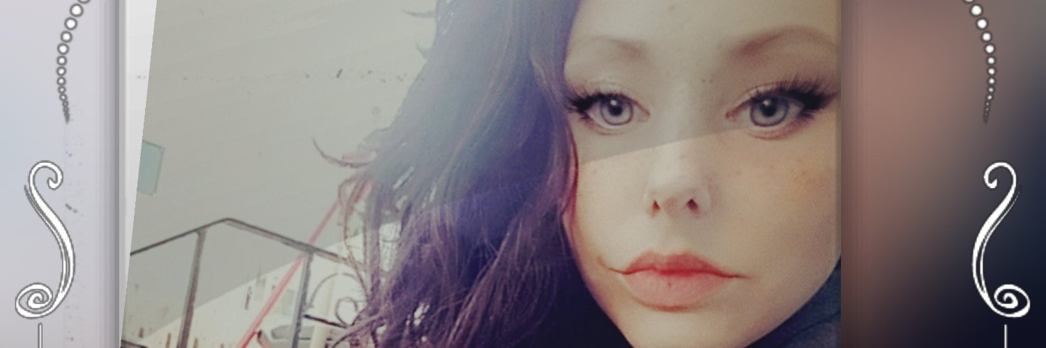 ChelleeCmith's profile banner image