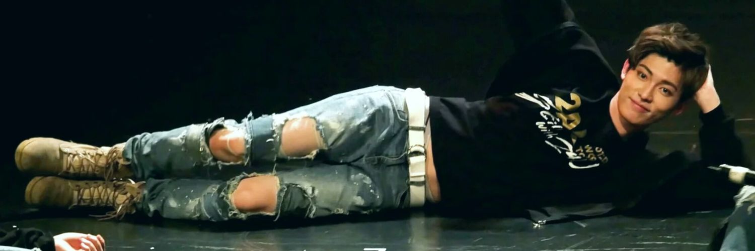k_mmvv's profile banner image