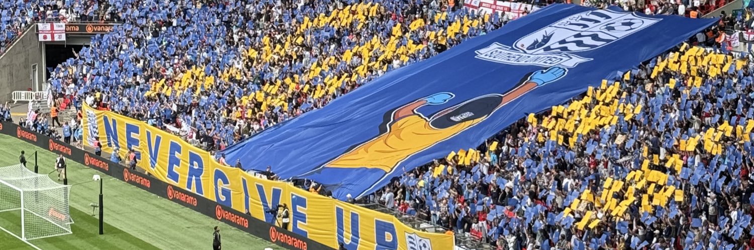 Lee Michaelas banner