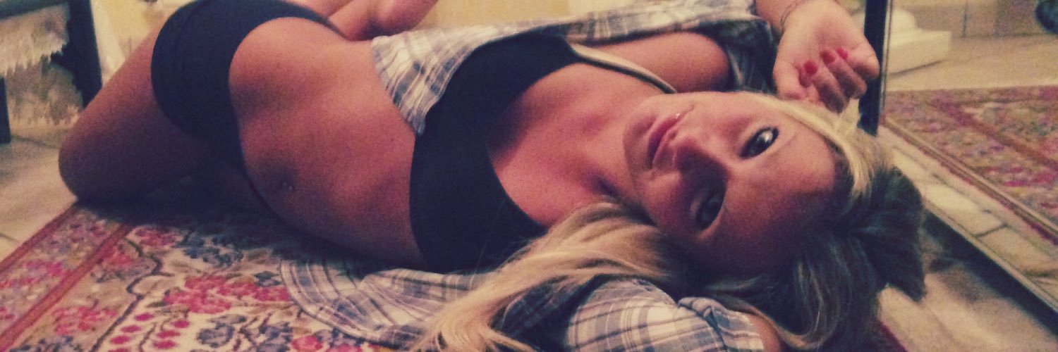 VickyMay97's profile banner image