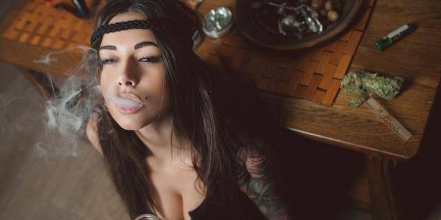 Victoriaaaxo420's profile banner image
