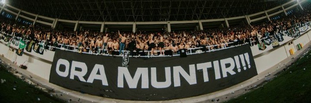 buruh pabrik banner