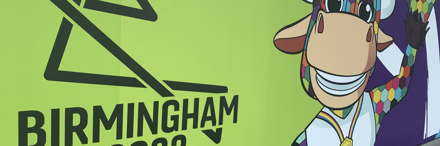 The Reverse Stick🌏🏑🎙 banner