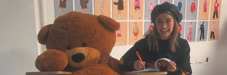 b_di23's profile banner image