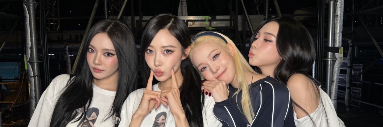 foxseulrene's profile banner image