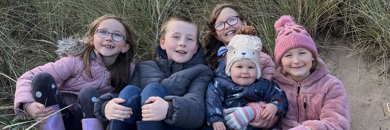 pchrichard's profile banner image