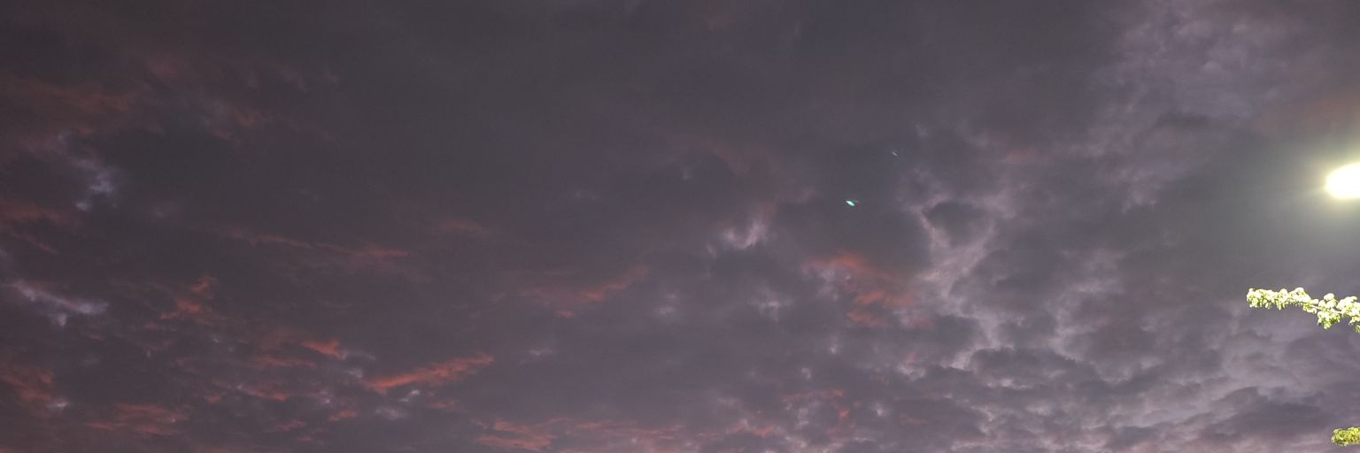 husterxu's profile banner image