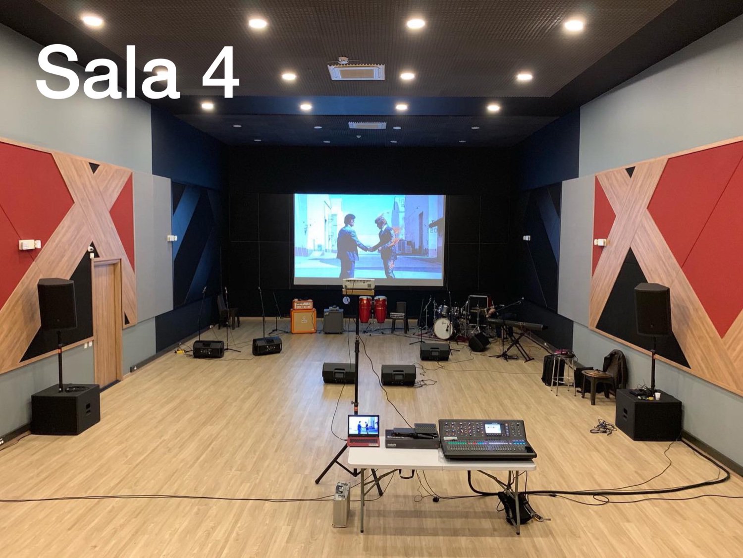 Line Up ensayos banner