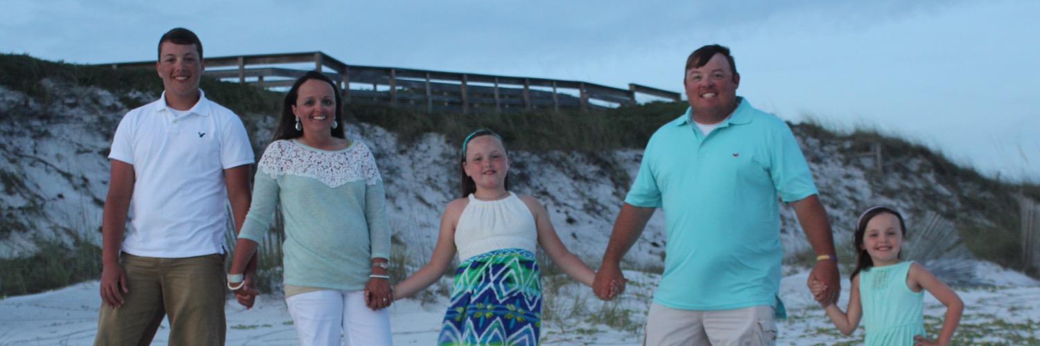 nanacelooper's profile banner image