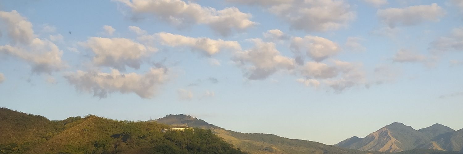 Mnohely's profile banner image