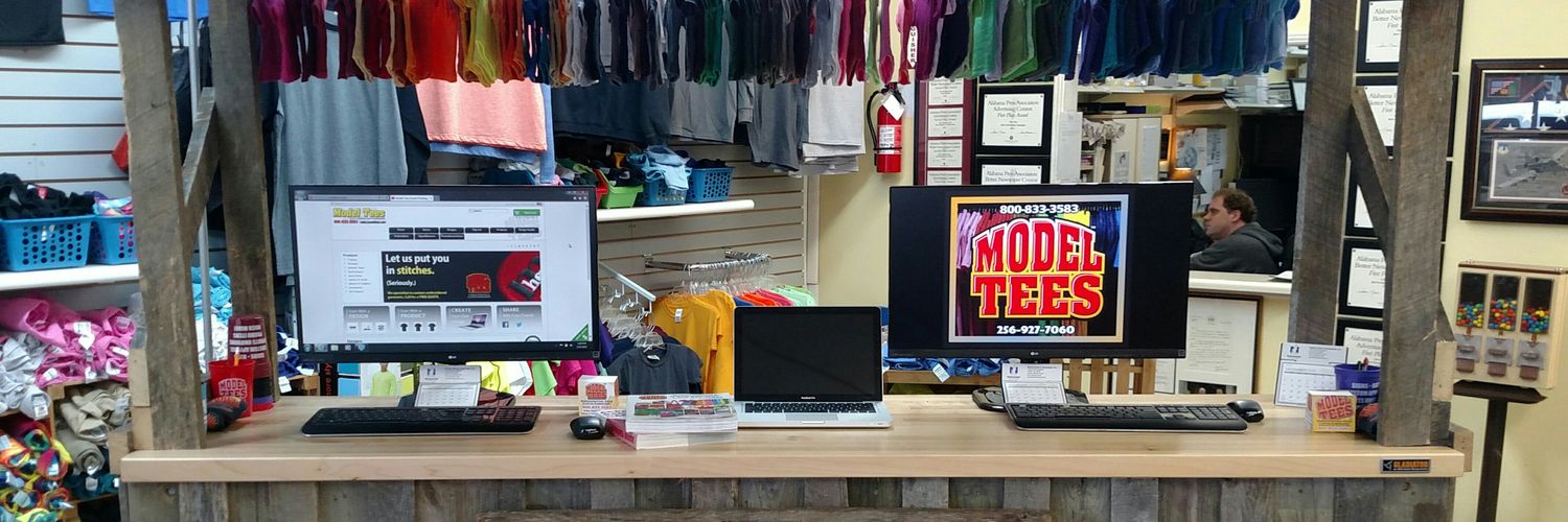 model_tees's profile banner image