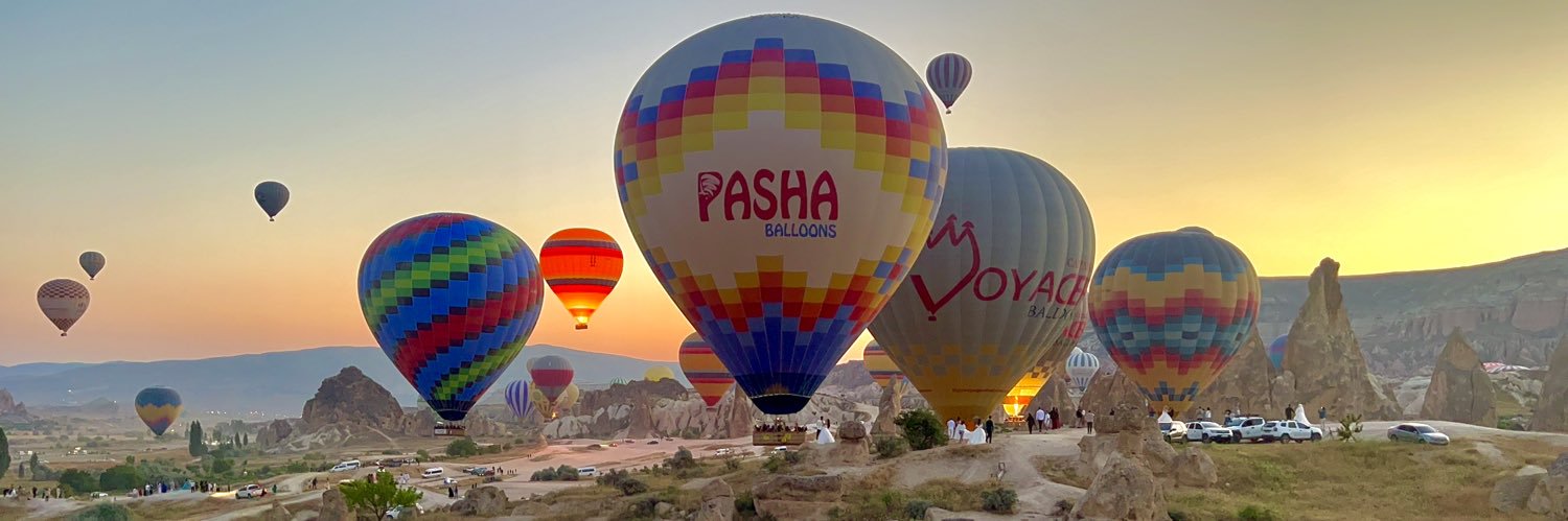 endless traveller banner