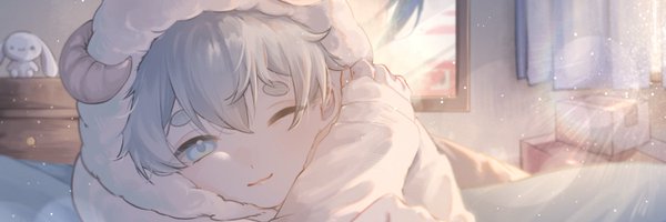 mivyvy Profile Banner