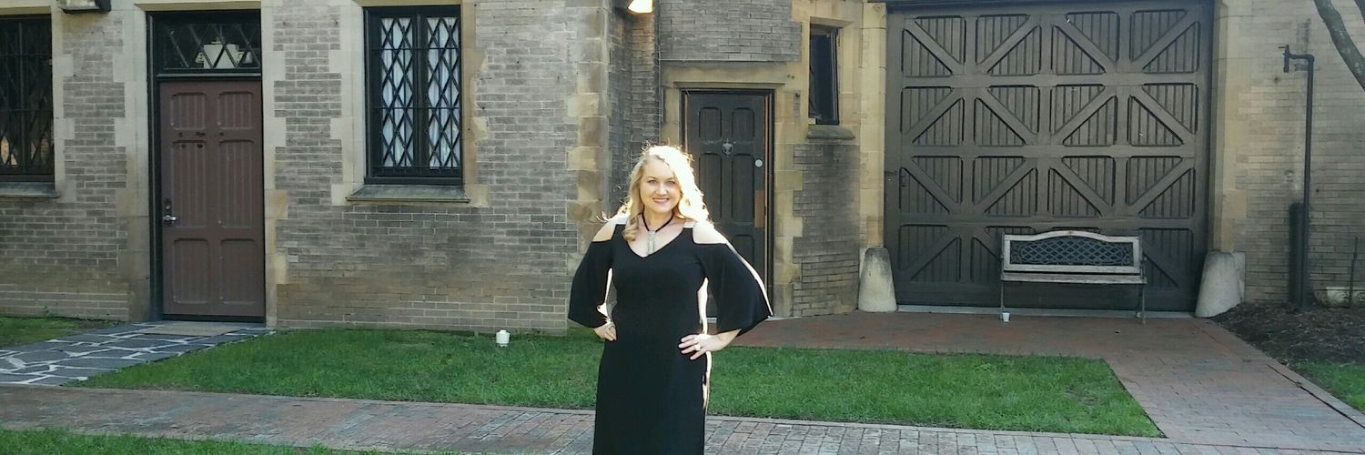 VickiCarpenter_'s profile banner image