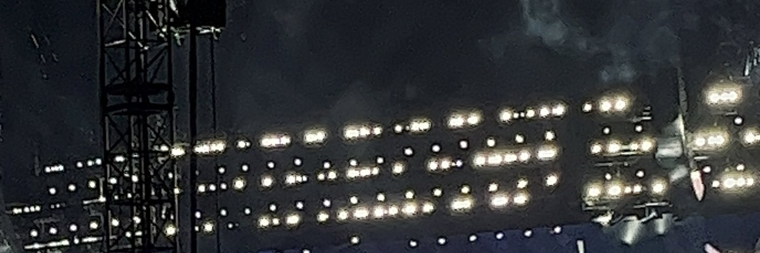 uiwleigh's profile banner image
