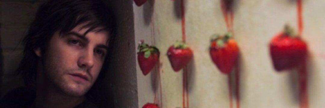 feRiigg's profile banner image