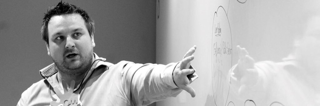 _FUTURIZE's profile banner image