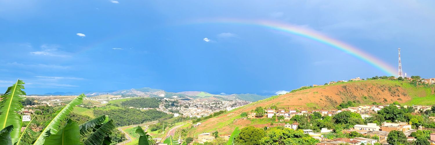 analuf10's profile banner image