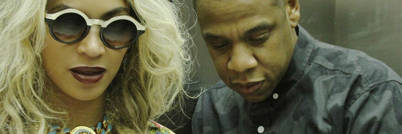 AsmaKnowles's profile banner image