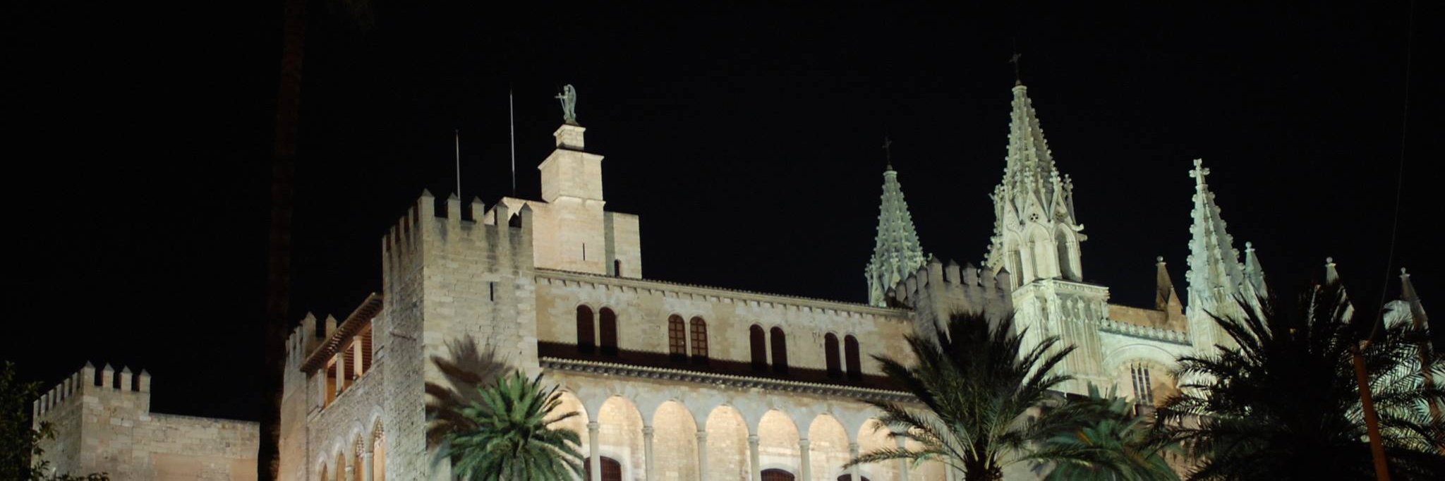 Almudaina_2000's profile banner image