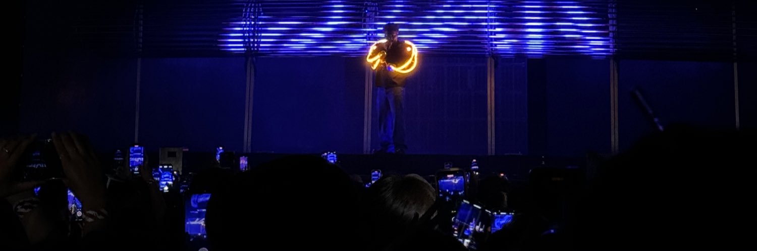 j 💗's banner