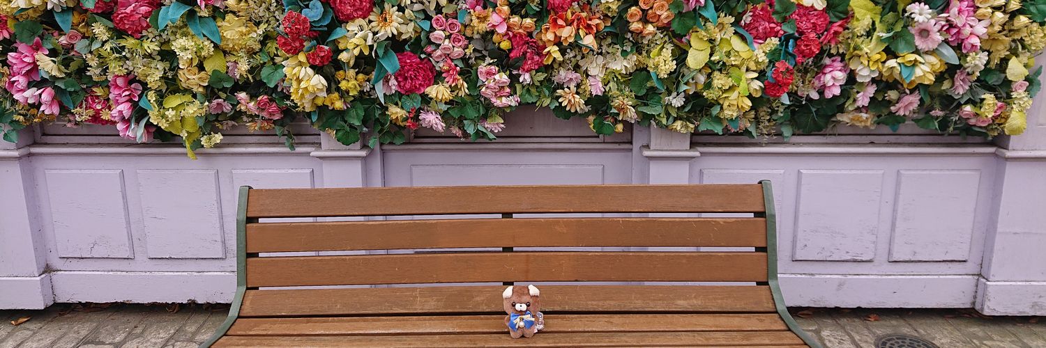 mekemesun's profile banner image