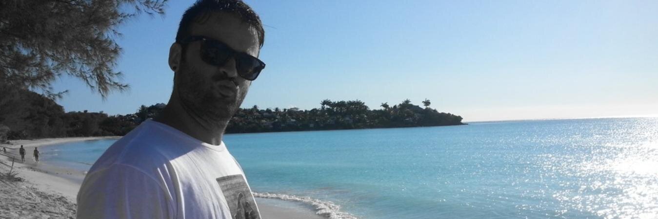 ror21's profile banner image