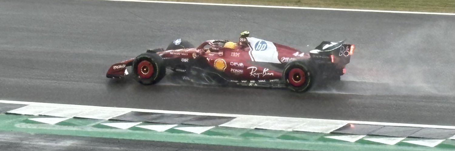 🐺Nina Sinclair🐺 💙 banner