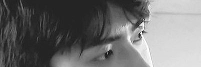 ม่อน banner