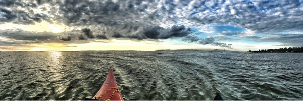 blueskiesup Profile Banner