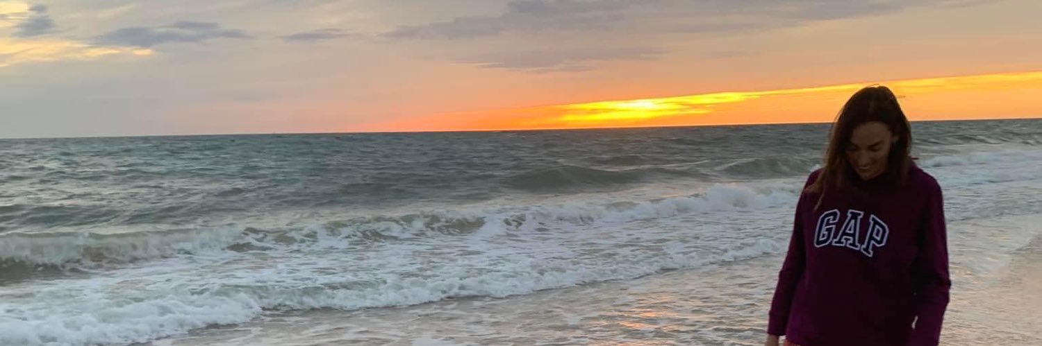 cristilopez_10's profile banner image