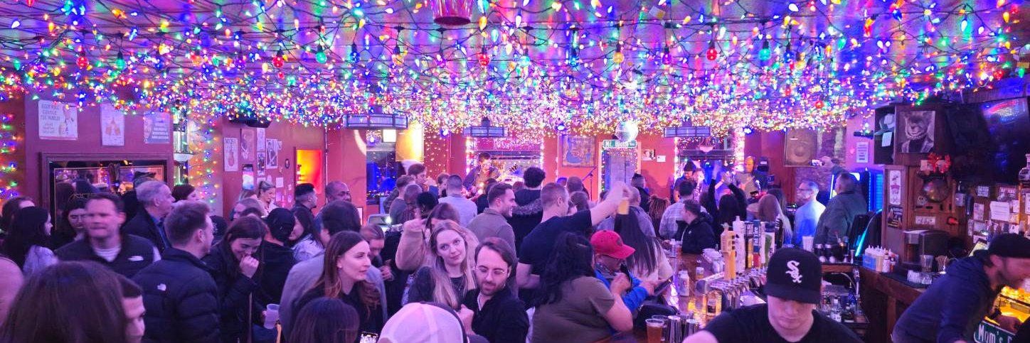 Mom's Place - A Chicago Gathering Spot banner
