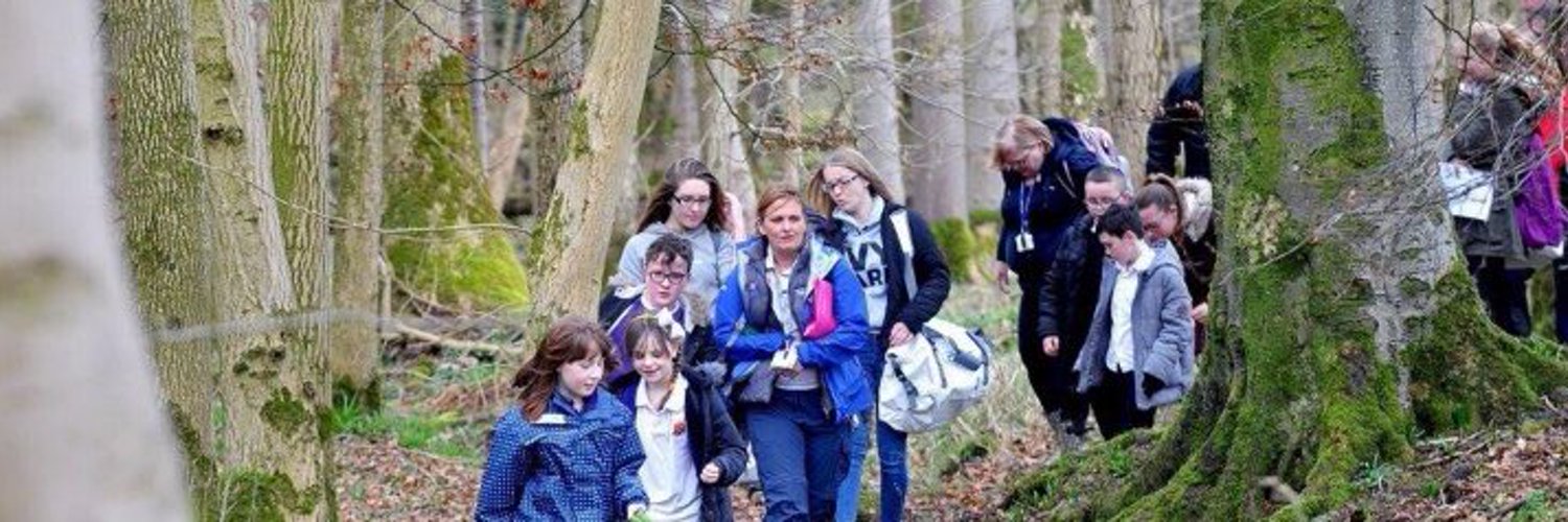 Learning Outdoors Support Team 🌍🌳🌲🪴🐚❄️🌊⛰⛺️ Profile Banner