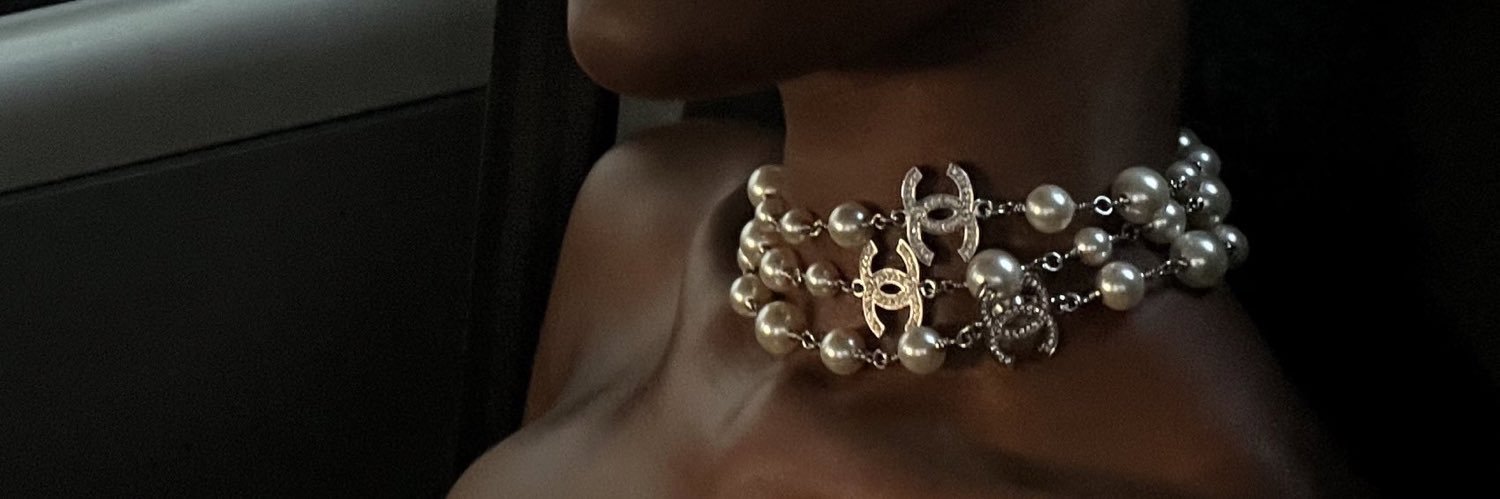 dosesofashley_'s profile banner image