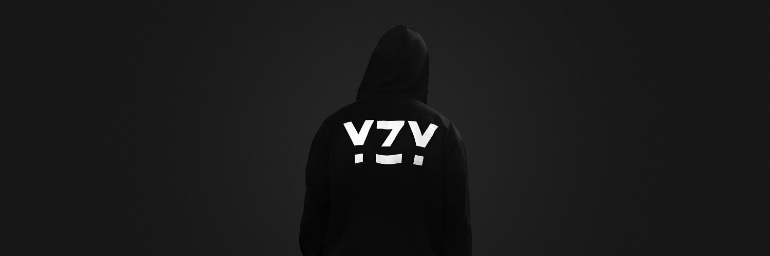 YZY banner
