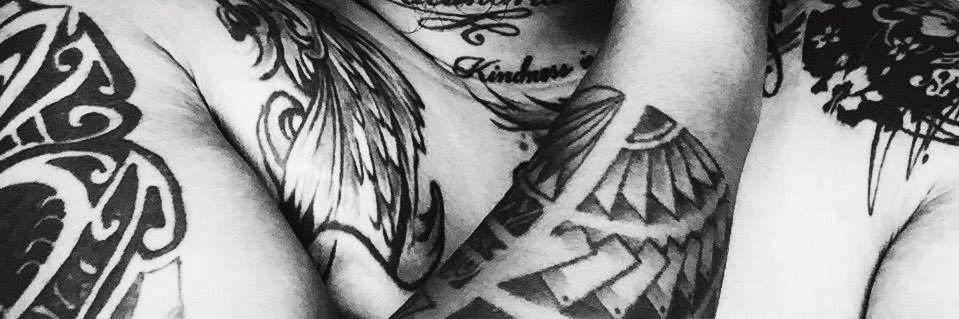 dane ダニエル 🐻🌸 banner