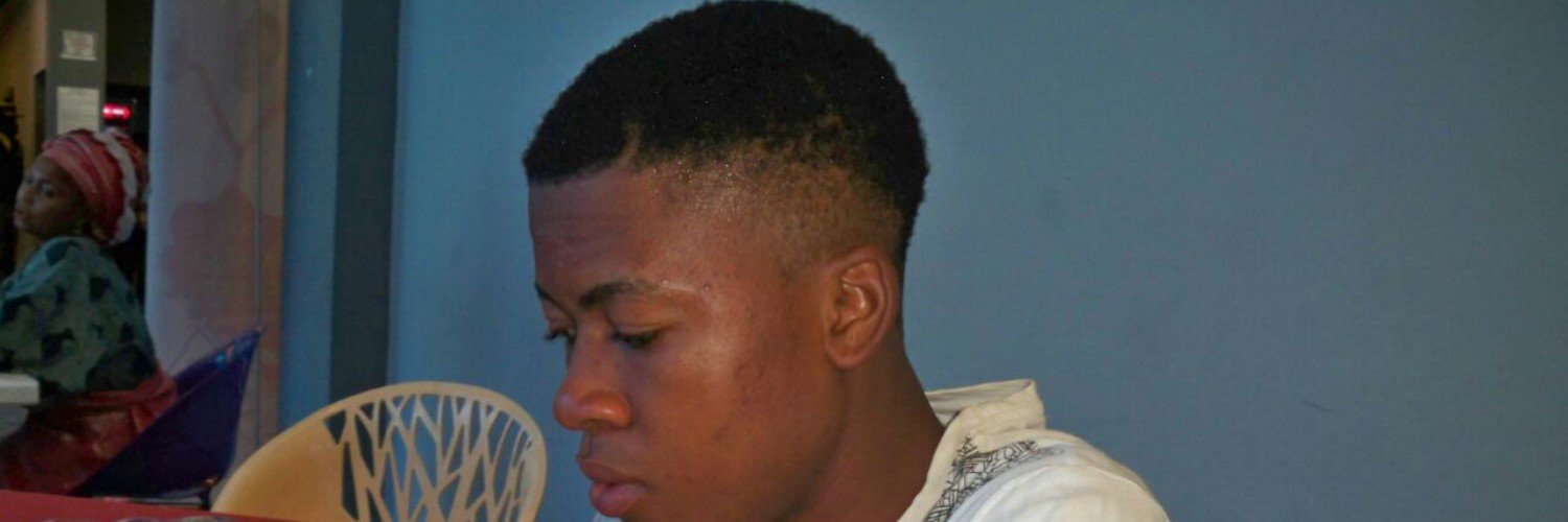 Officialmrlee's profile banner image