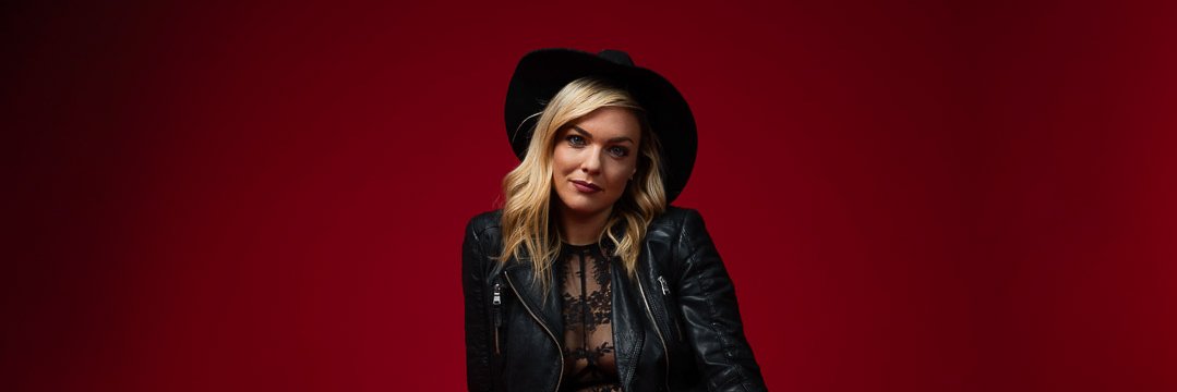 CarlyDReeves's profile banner image