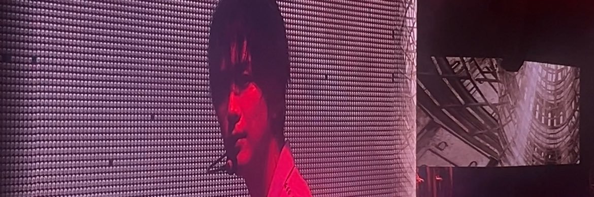 clocverr's profile banner image