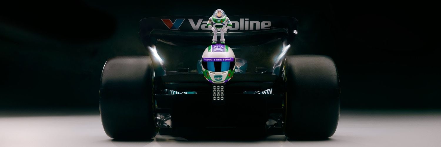 I23l2's profile banner image