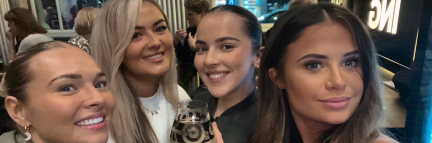 erinwolly's profile banner image