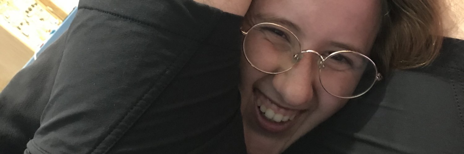 lcarabga's profile banner image