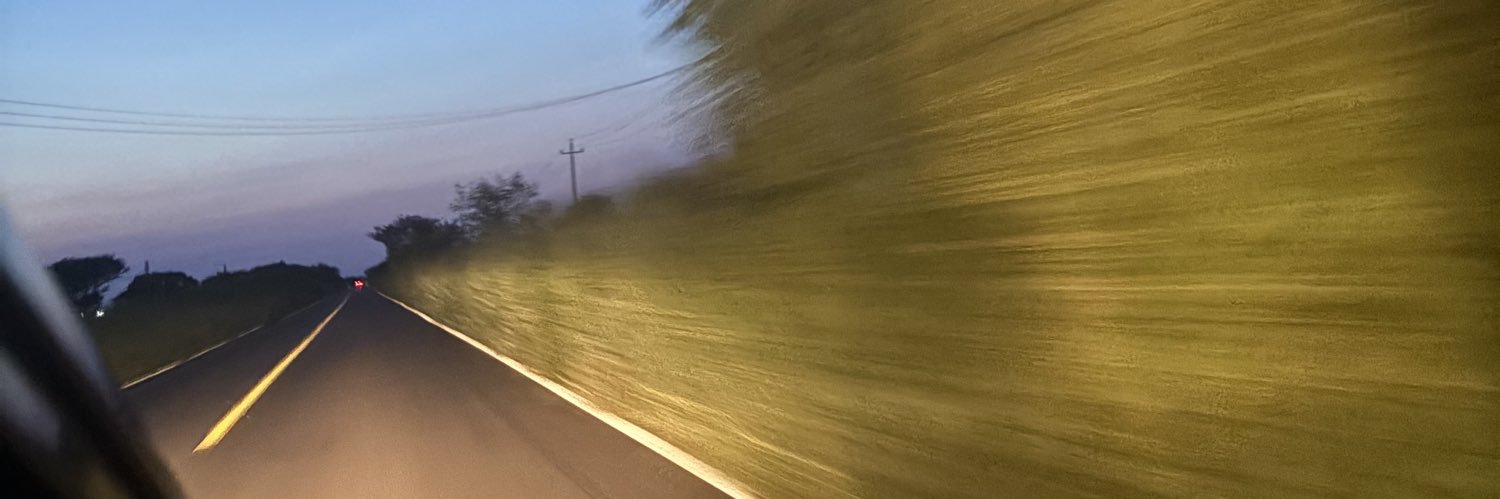 aymiichi's profile banner image
