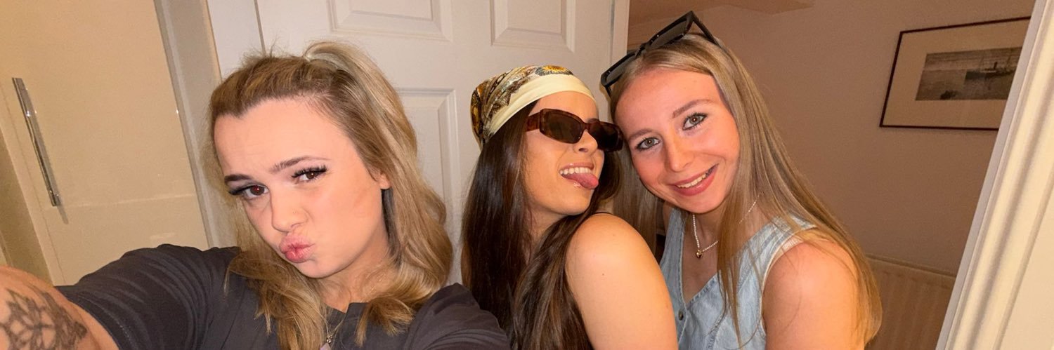 Hannah_Kerr3's profile banner image