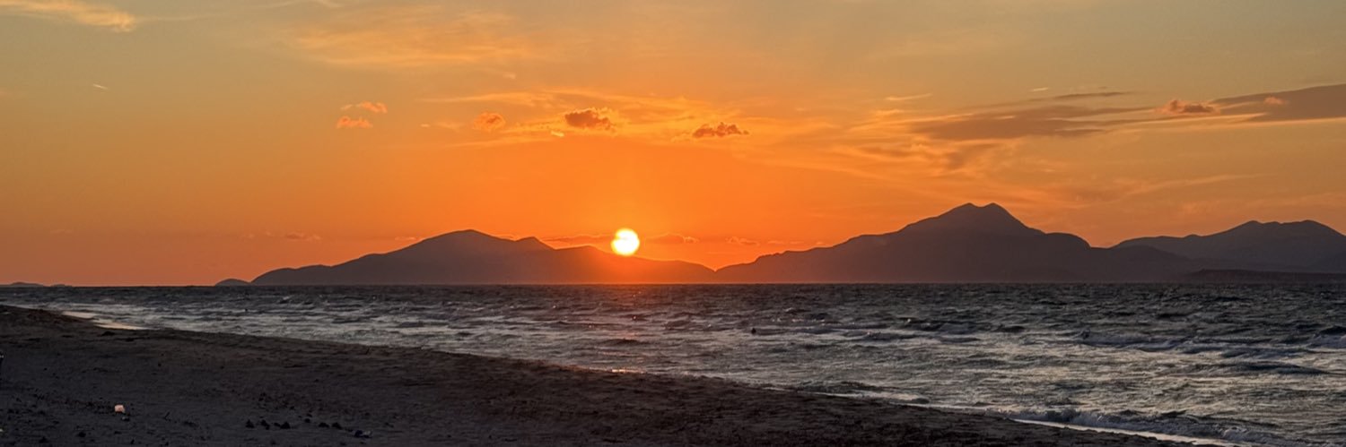 golden ni 🖤 banner