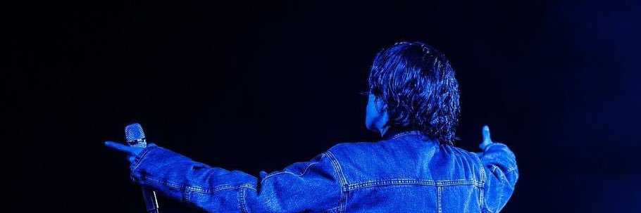 910302ym's profile banner image